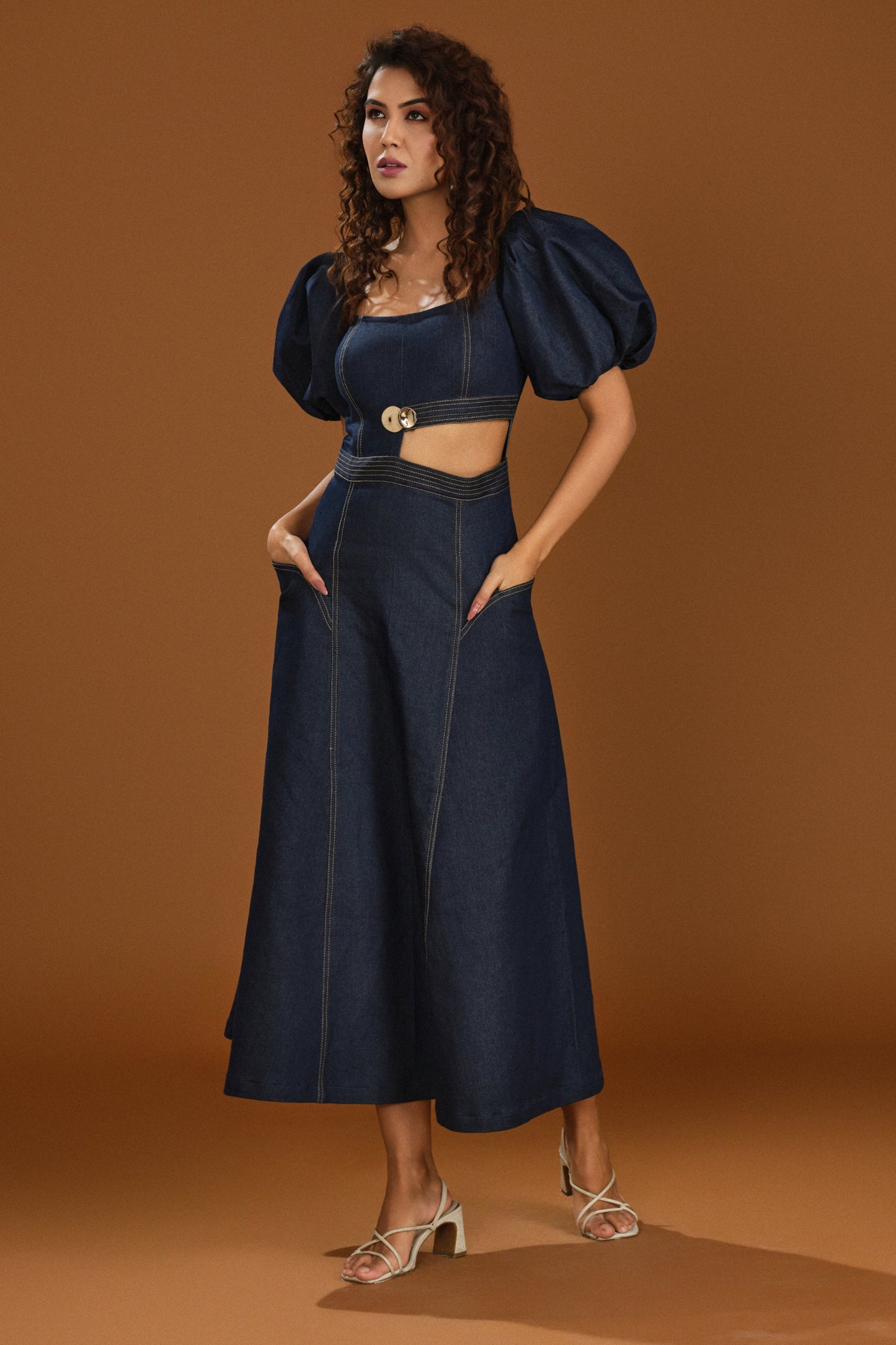 Puff and chic Denim dress