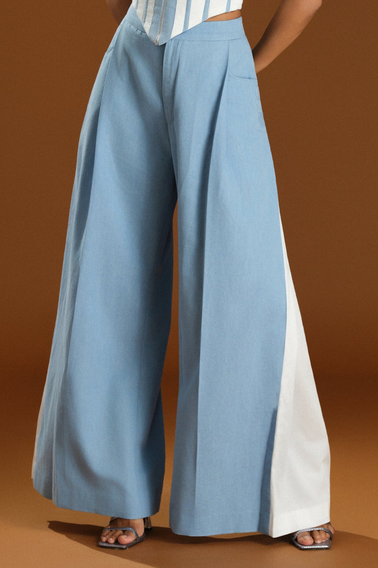 Wide leg contrast Trouser