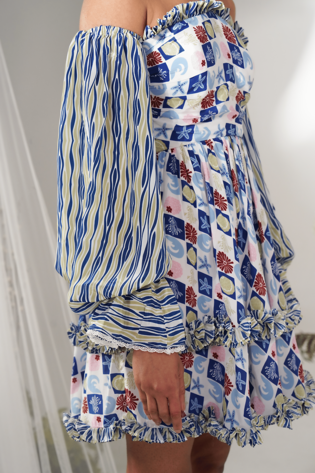 Off-Shoulder wave Ruffle Mini Dress